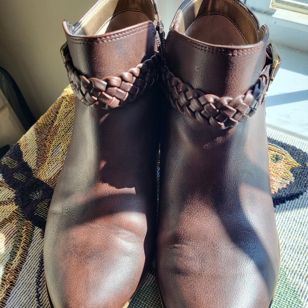 Life stride Ankle Boots